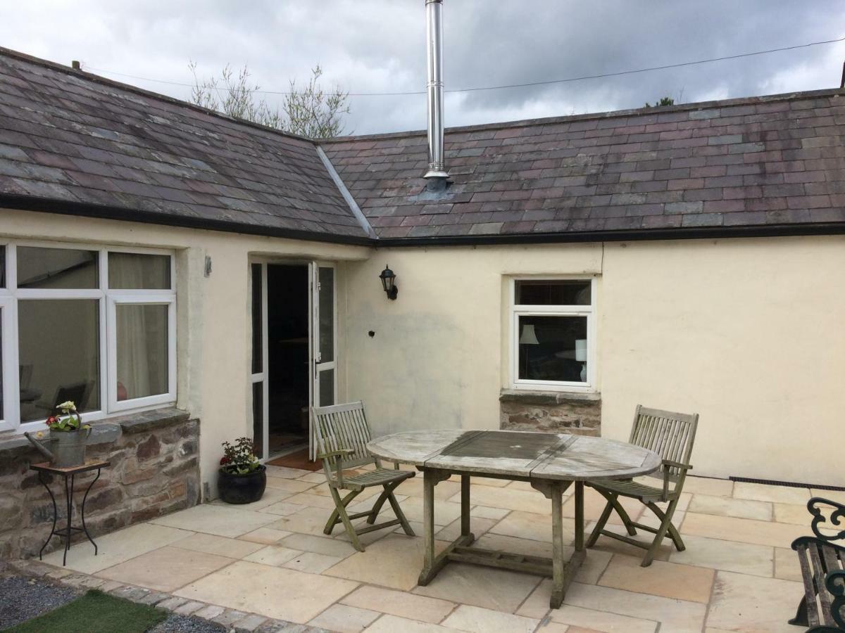 Tracey's Holiday home
